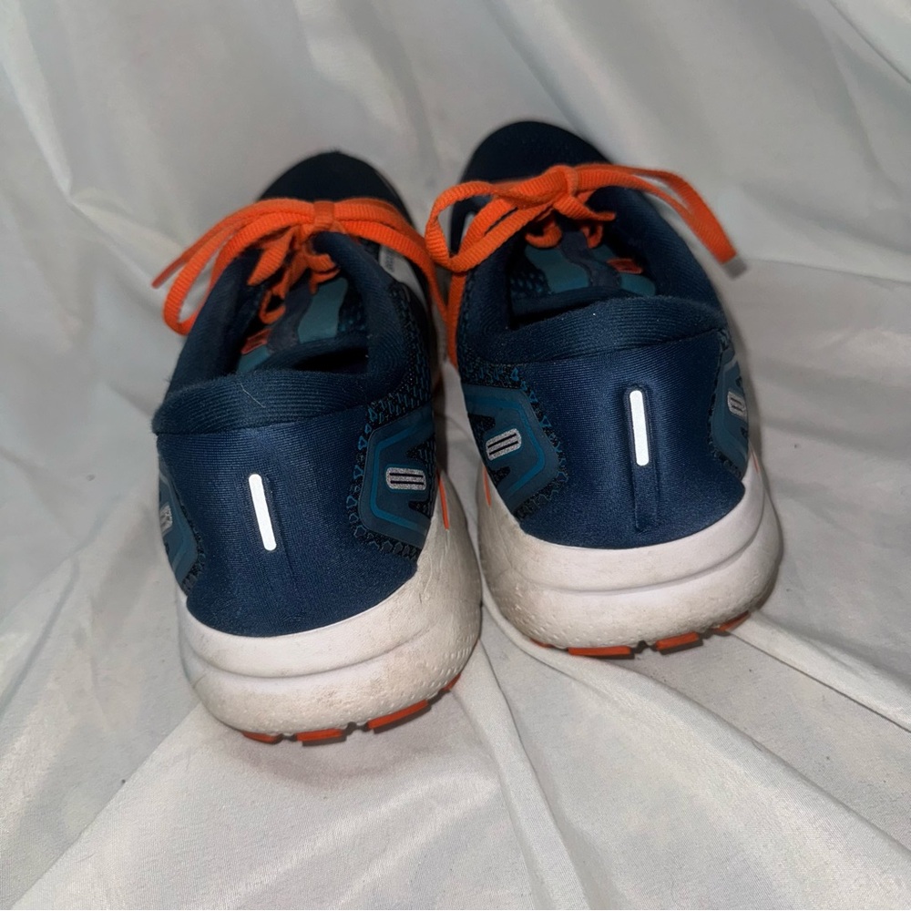 Men’s Brooks Ghost size 11 - Picture 4 of 7